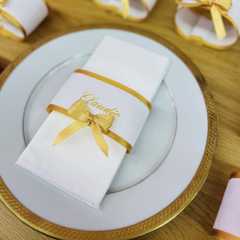 Segnaposto in lino con ricamo personalizzato - immagine 7