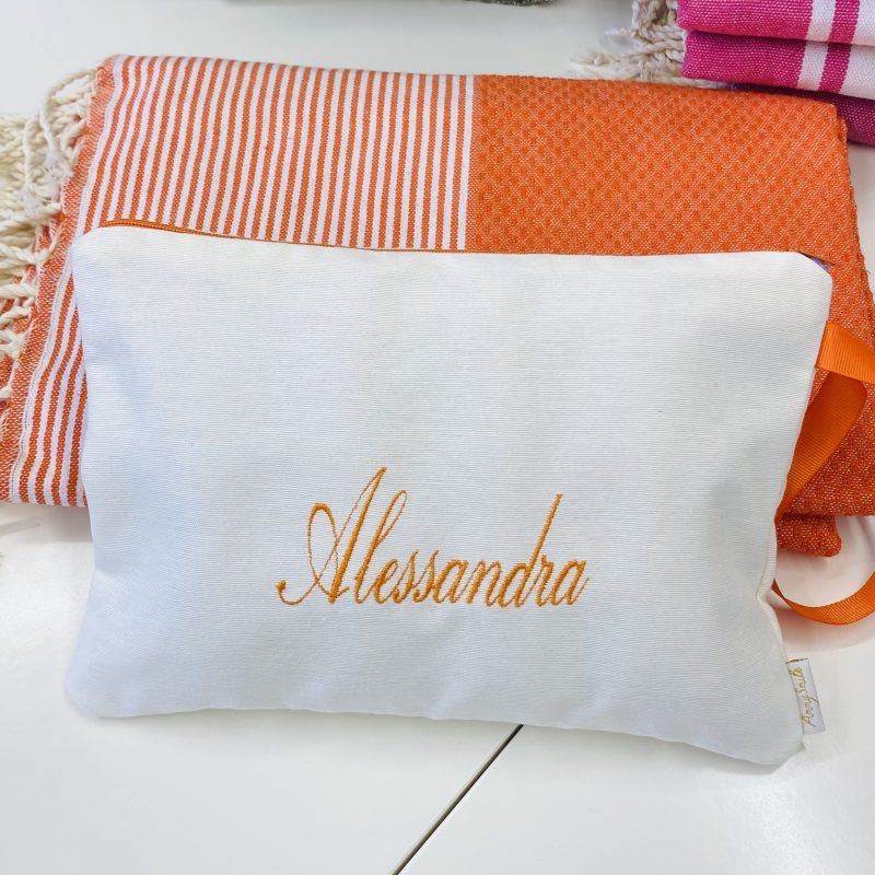Pochette sartoriale con ricamo personalizzato - immagine 5