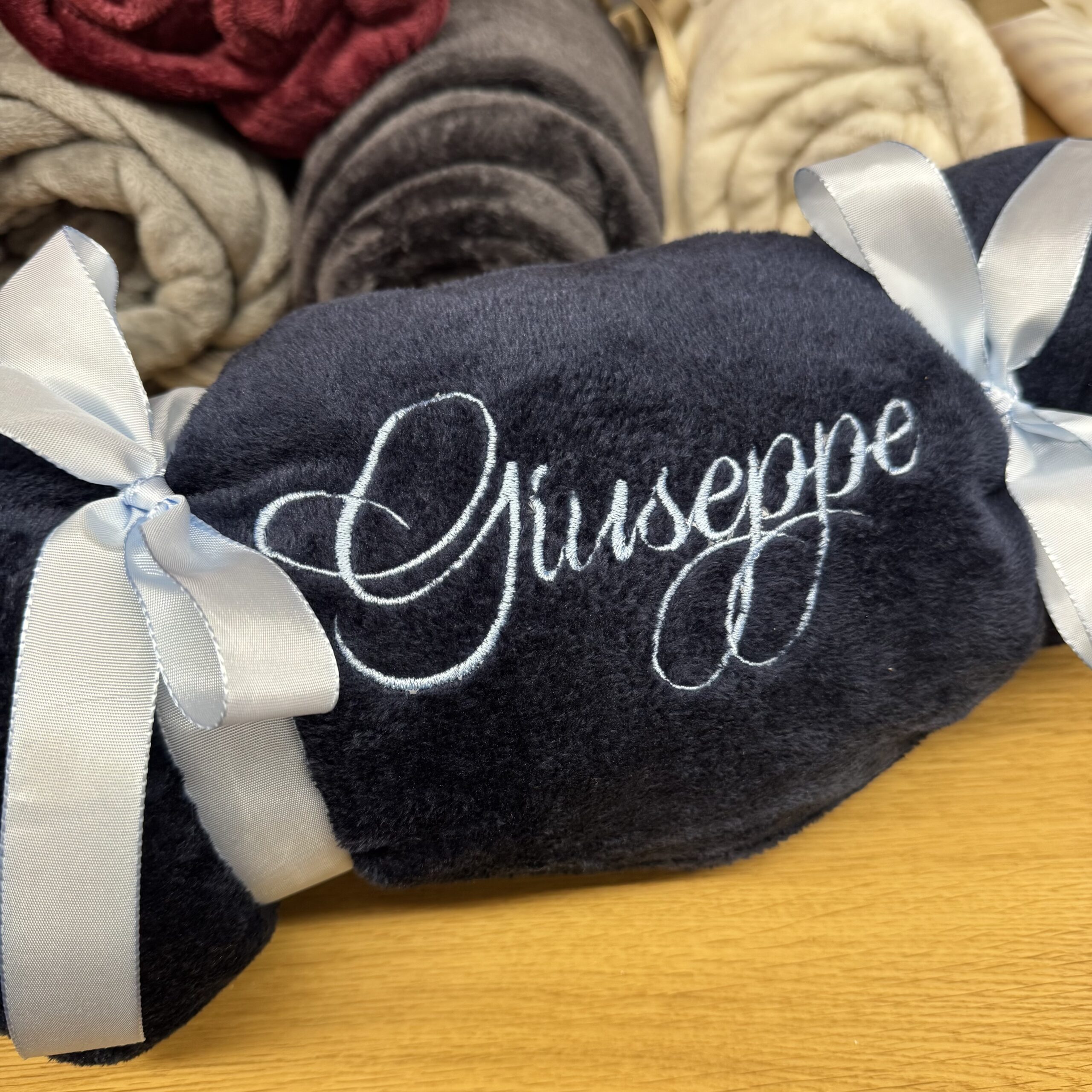 Plaid in Ciniglia Personalizzato con Ricamo – Speciale Black Friday - immagine 8