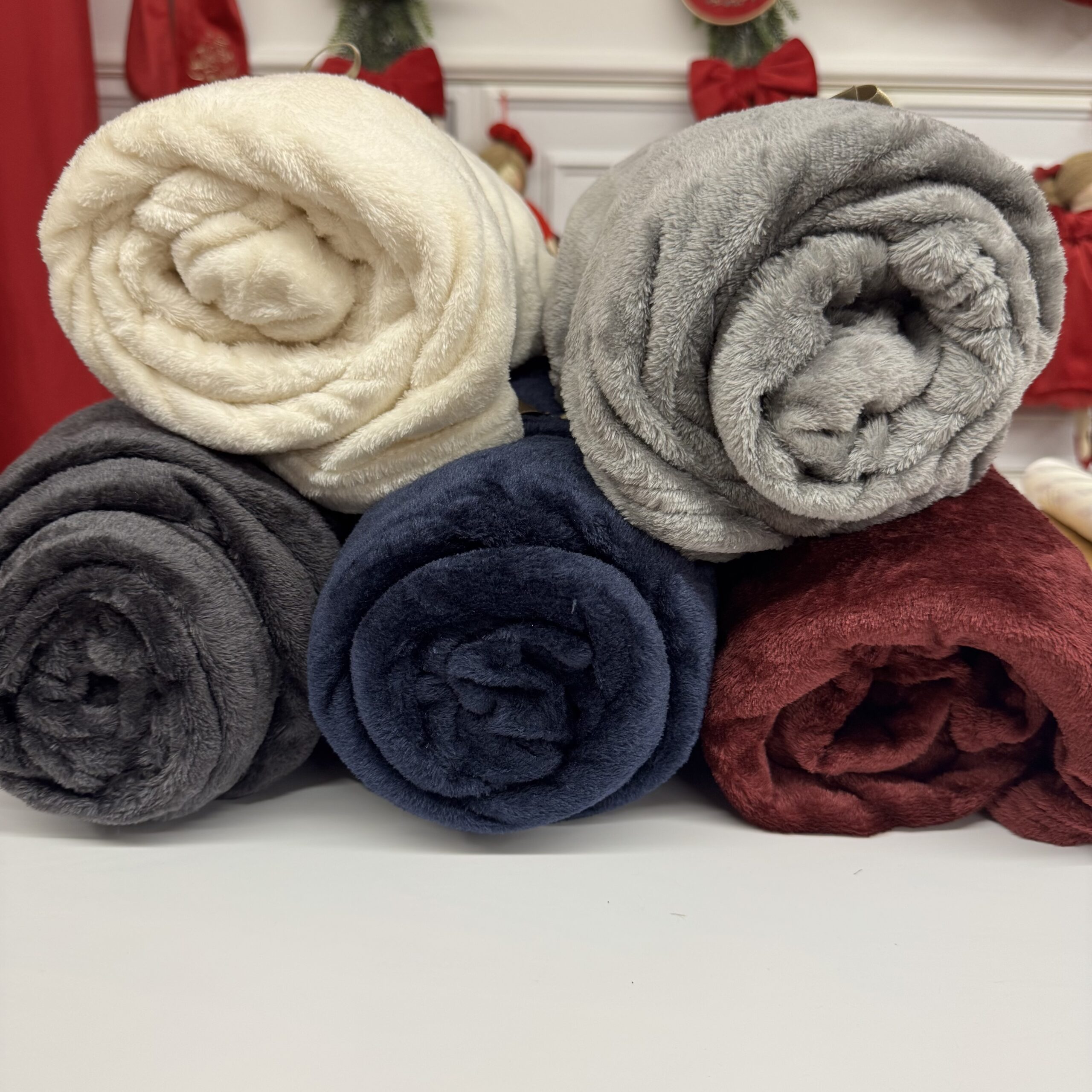 Plaid in Ciniglia Personalizzato con Ricamo – Speciale Black Friday - immagine 3