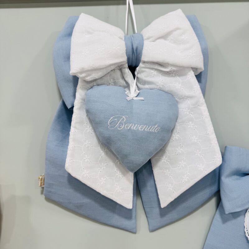 Fiocco NAscita sartoriale in Puro Lino e Pizzo Sangallo con Cuore Personalizzato